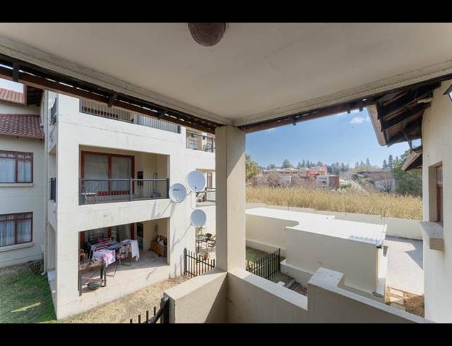 2 BEDROOM APARTMENT FOR SALE IN PAULSHOF